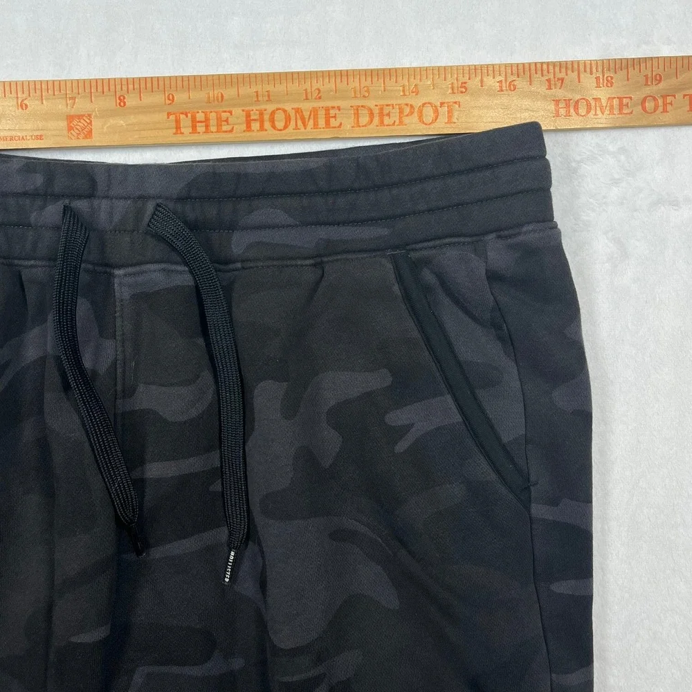 Hollister Joggers Mens M Black Gray Camo Reflective Graphic Fleece Sweatpant